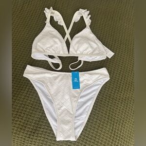 CUPSHE White Jacquard Ruffled Bikini Top & Cheeky Bottoms Set